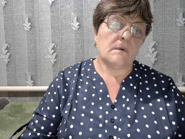ElzaJewel live cam preview