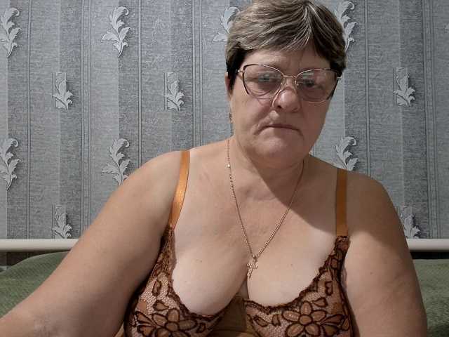 ElzaJewel live cam preview