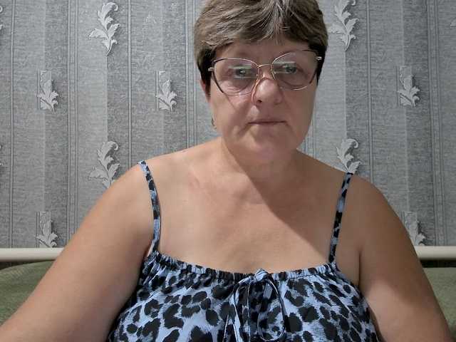 ElzaJewel live cam on BongaCams