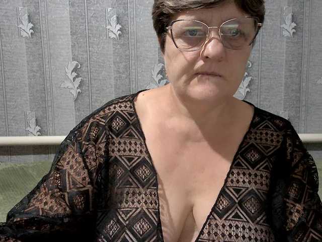 ElzaJewel live cam preview