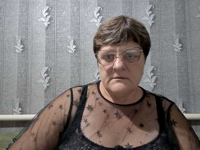 ElzaJewel live cam on BongaCams
