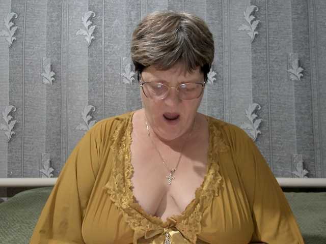 ElzaJewel, en vivo ahora en BongaCams