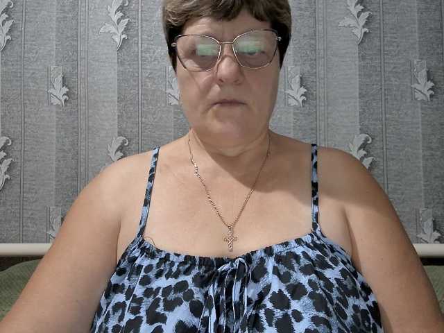 ElzaJewel live cam on BongaCams