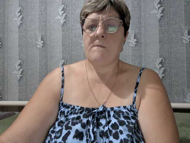 ElzaJewel live cam preview
