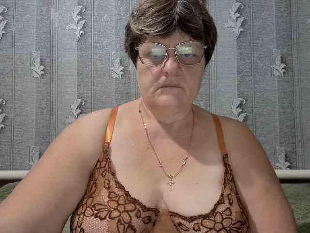 ElzaJewel's webcam live show