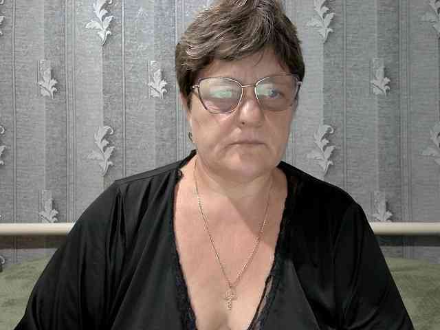 ElzaJewel Live Webcam on BongaCams