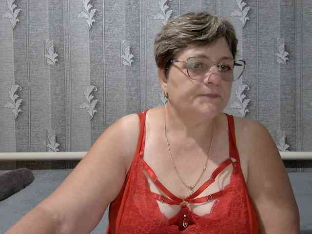 ElzaJewel Live Webcam on BongaCams