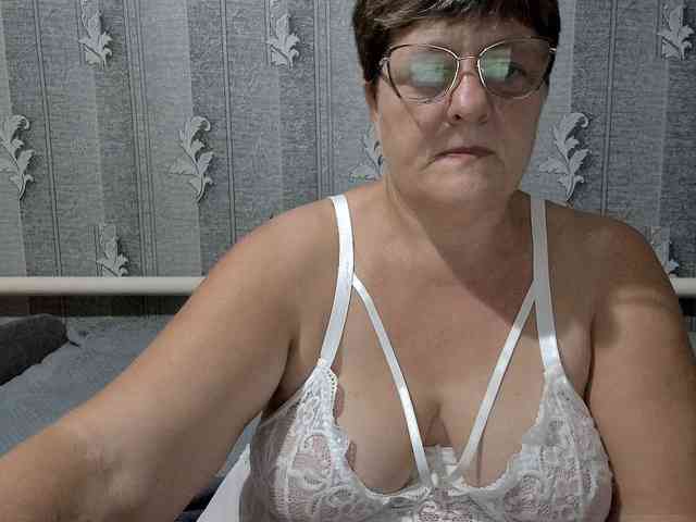 ElzaJewel webcam