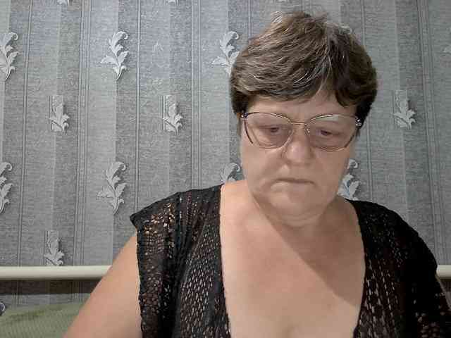 ElzaJewel's webcam live show