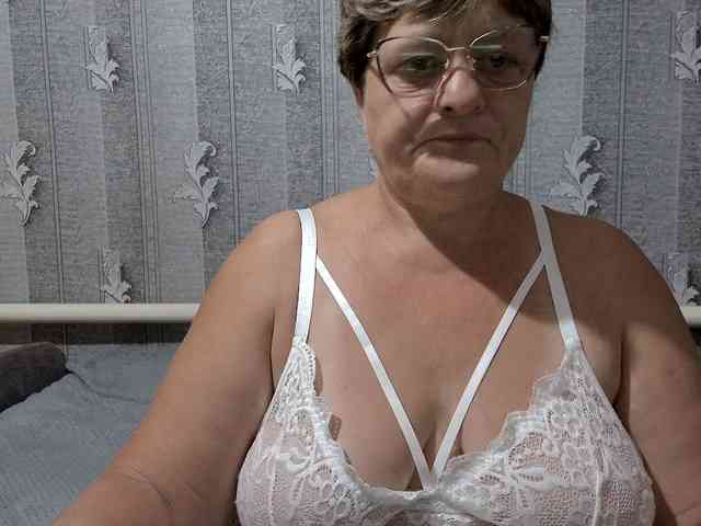ElzaJewel webcam