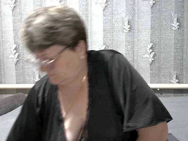 ElzaJewel webcam