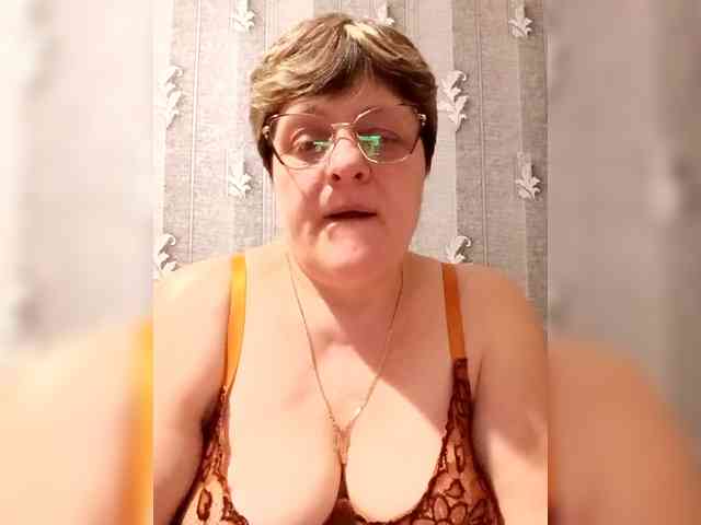 ElzaJewel Live Webcam on BongaCams