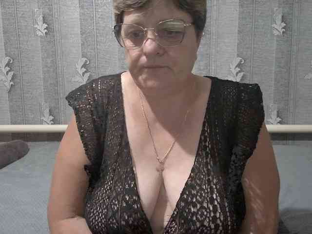 ElzaJewel webcam
