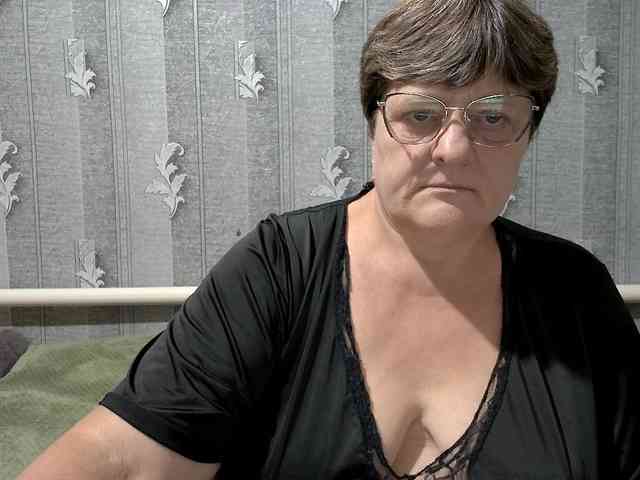 ElzaJewel's webcam live show