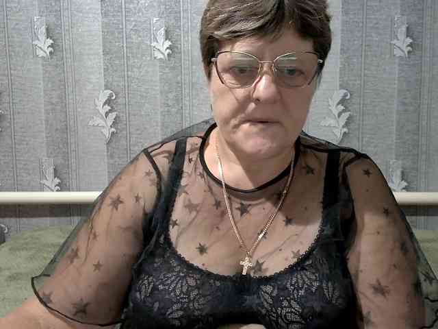 ElzaJewel Live Webcam on BongaCams