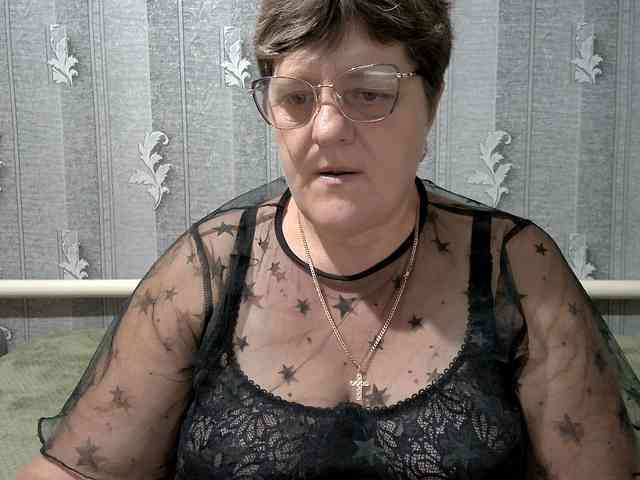 ElzaJewel Live Webcam on BongaCams