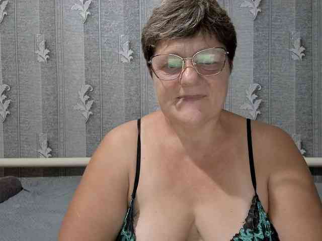 ElzaJewel webcam