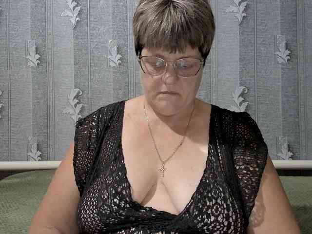 ElzaJewel's webcam live show