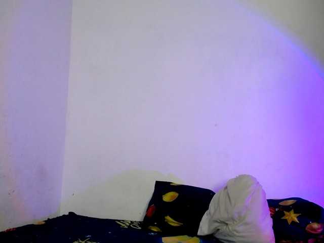 Franci-hot4 live cam on BongaCams