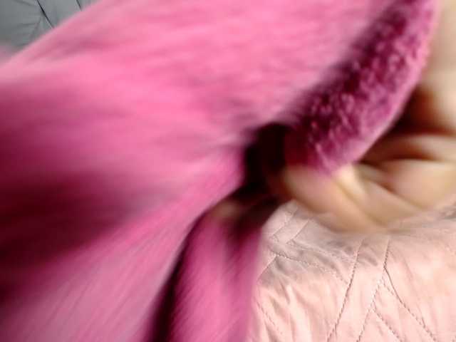 Franci-hot4 — live female cam