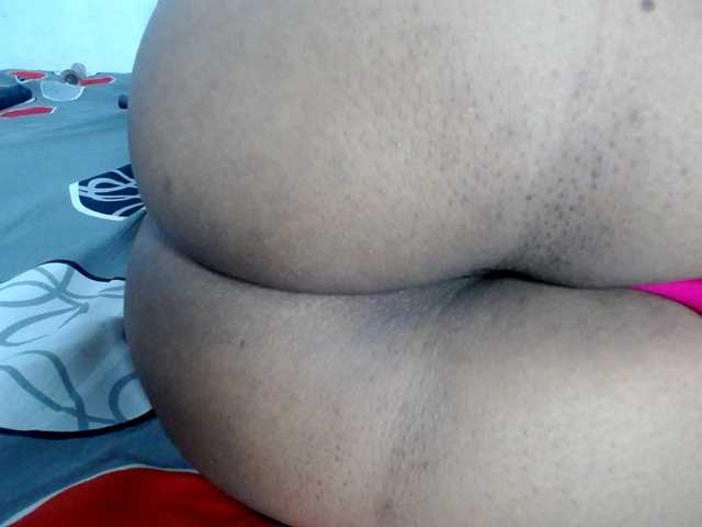 Franci-hot4 live cam on BongaCams