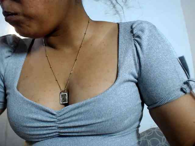 Franci-hot4 webcam