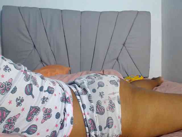 Franci-hot4 webcam