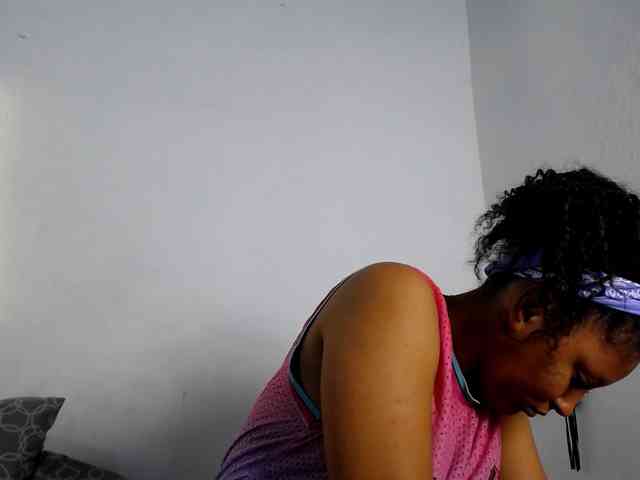 Franci-hot4 webcam