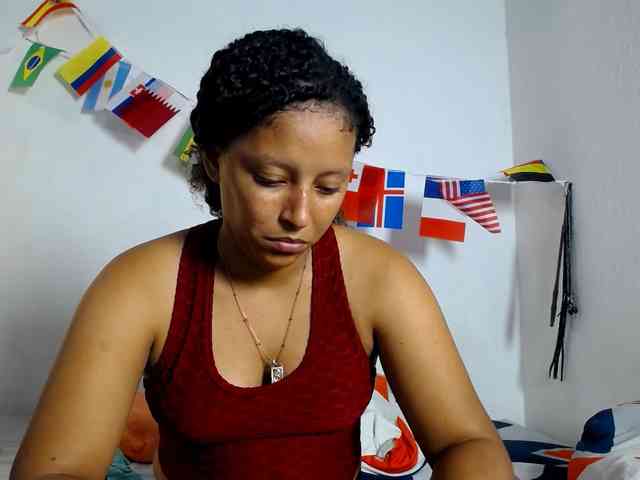 Franci-hot4 webcam