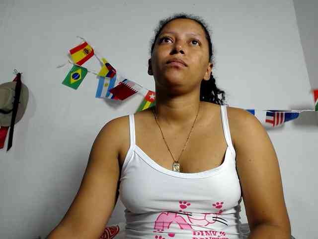 Franci-hot4 webcam