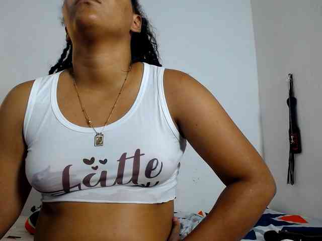 Franci-hot4 webcam