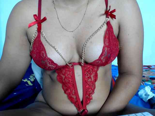 Franci-hot4 webcam