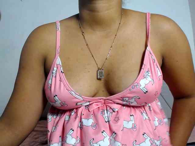 Franci-hot4 webcam