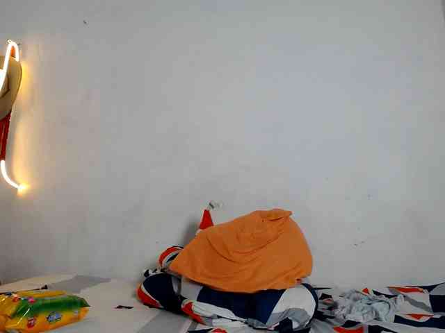 Franci-hot4 webcam