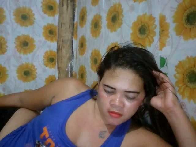 Luna213 live cam on BongaCams