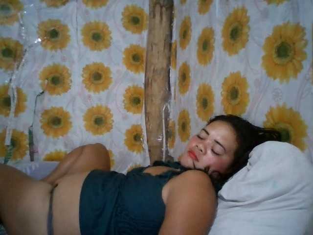 Luna213 Live Cam on BongaCams