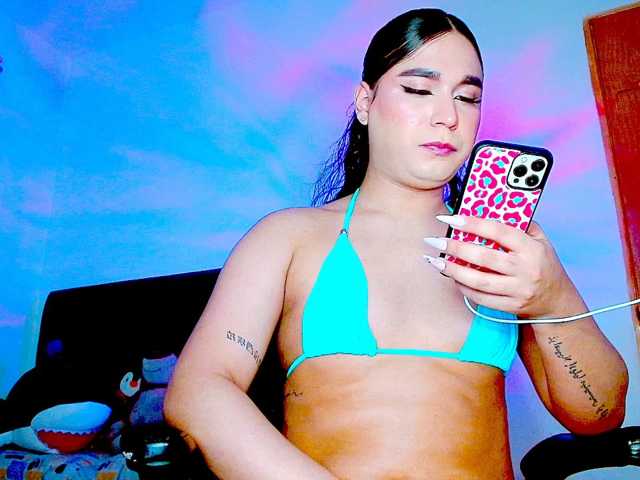 NaomiSweet5