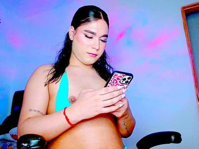NaomiSweet5