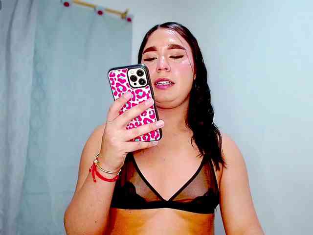 NaomiSweet5