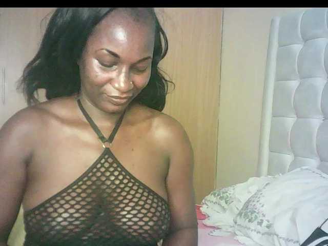 BradBubble live cam on BongaCams
