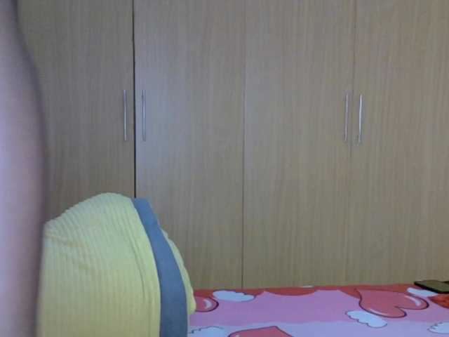 BradBubble — live female cam