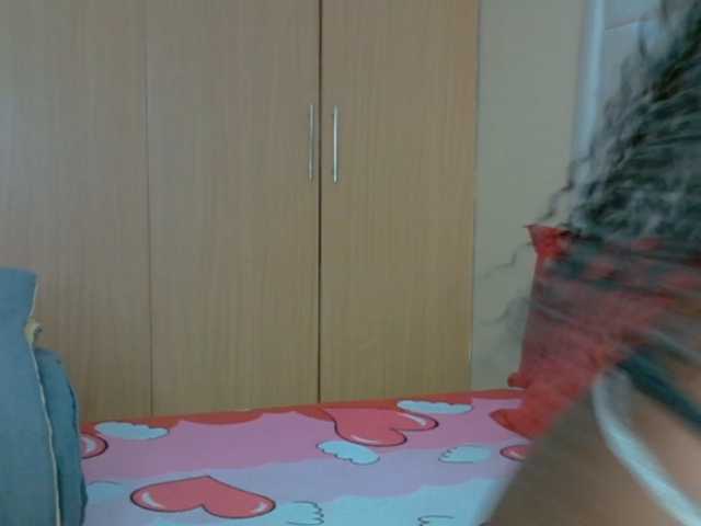 BradBubble live cam on BongaCams
