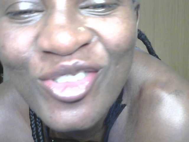 BradBubble live webcam show