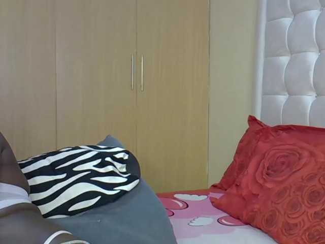 BradBubble live cam on BongaCams