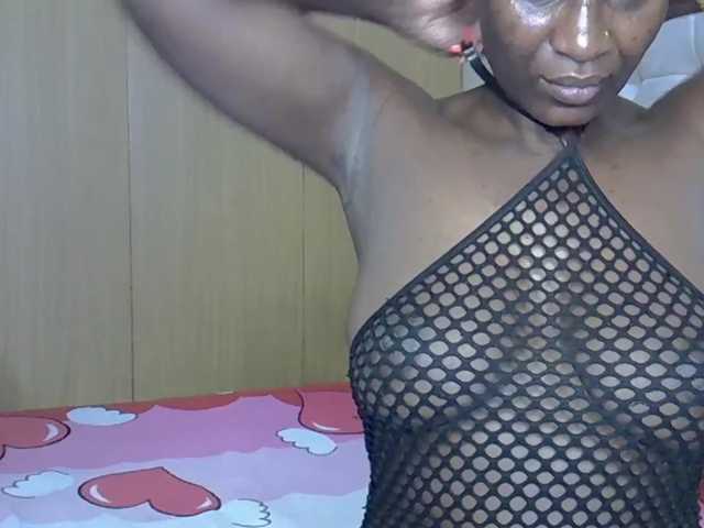 BradBubble live cam on BongaCams