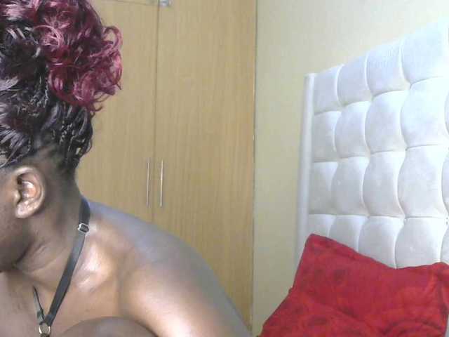 BradBubble live cam on BongaCams