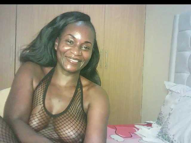 BradBubble live cam on BongaCams