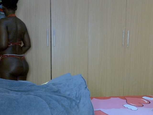 BradBubble live cam on BongaCams