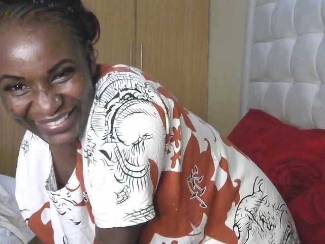 BradBubble live cam on BongaCams