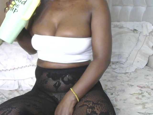 BradBubble live cam on BongaCams